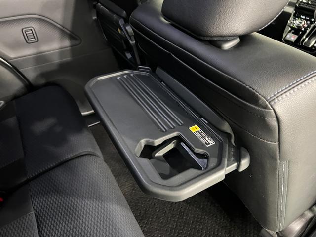 タントカスタムＸ　走行９９４１キロ／車検整備付／ナビ／ドラレコ一年保証・走行距離無制限走行９９４１キロ　フルセグナビ　ブルートゥース　全周囲カメラ　ドラレコ　クリアランスソナー　オートライト　ＬＥＤヘッドライト　シートヒーター　両側電動スライドドア（埼玉県）の中古車