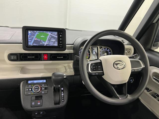 ムーヴキャンバスストライプスＧ　走行８７５６キロ／車検整備付／純正ナビ一年保証・走行距離無制限走行８７５６キロ　フルセグナビ　バックカメラ　ブルートゥース　クリアランスソナー　　オートライト　ＬＥＤヘッドライト　ベンチシート　シートヒーター　両側電動スライドドア（埼玉県）の中古車