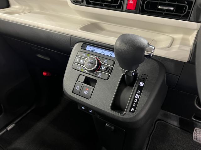ムーヴキャンバスストライプスＧ　走行８７５６キロ／車検整備付／純正ナビ一年保証・走行距離無制限走行８７５６キロ　フルセグナビ　バックカメラ　ブルートゥース　クリアランスソナー　　オートライト　ＬＥＤヘッドライト　ベンチシート　シートヒーター　両側電動スライドドア（埼玉県）の中古車