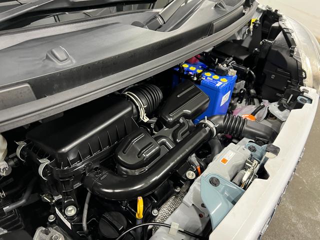 ムーヴキャンバスストライプスＧ　走行８７５６キロ／車検整備付／純正ナビ一年保証・走行距離無制限走行８７５６キロ　フルセグナビ　バックカメラ　ブルートゥース　クリアランスソナー　　オートライト　ＬＥＤヘッドライト　ベンチシート　シートヒーター　両側電動スライドドア（埼玉県）の中古車