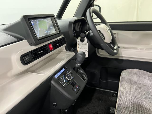 ムーヴキャンバスストライプスＧ　走行８７５６キロ／車検整備付／純正ナビ一年保証・走行距離無制限走行８７５６キロ　フルセグナビ　バックカメラ　ブルートゥース　クリアランスソナー　　オートライト　ＬＥＤヘッドライト　ベンチシート　シートヒーター　両側電動スライドドア（埼玉県）の中古車