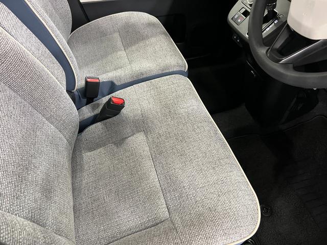 ムーヴキャンバスストライプスＧ　走行８７５６キロ／車検整備付／純正ナビ一年保証・走行距離無制限走行８７５６キロ　フルセグナビ　バックカメラ　ブルートゥース　クリアランスソナー　　オートライト　ＬＥＤヘッドライト　ベンチシート　シートヒーター　両側電動スライドドア（埼玉県）の中古車