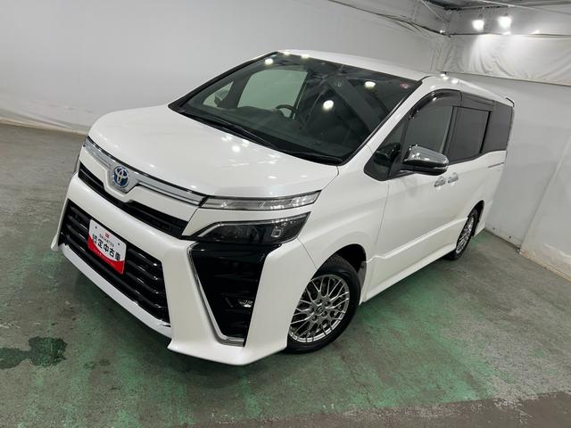 ヴォクシーハイブリッドZS 煌III 車検整備付/走行56029キロ1年保証距離無制限 走行距離56029キロ フルセグナビ バックカメラ ブルートゥース ドラレコ 純正マット 助手席エアバッグ LEDヘッドランプ 両側電動スライドドア 電動格納式ドアミラー(埼玉県)の中古車
