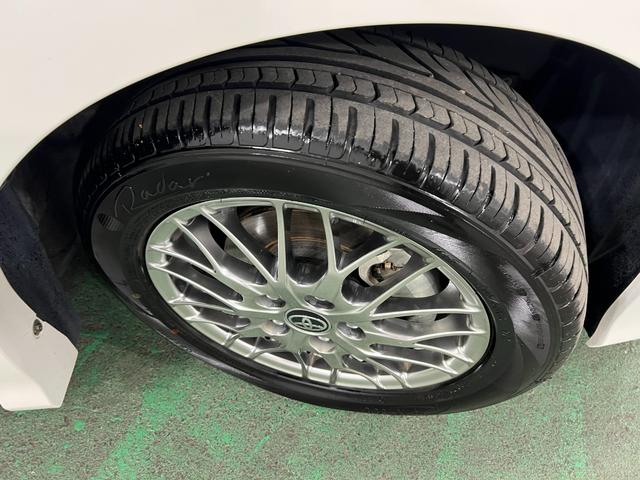 ヴォクシーハイブリッドZS 煌III 車検整備付/走行56029キロ1年保証距離無制限 走行距離56029キロ フルセグナビ バックカメラ ブルートゥース ドラレコ 純正マット 助手席エアバッグ LEDヘッドランプ 両側電動スライドドア 電動格納式ドアミラー(埼玉県)の中古車