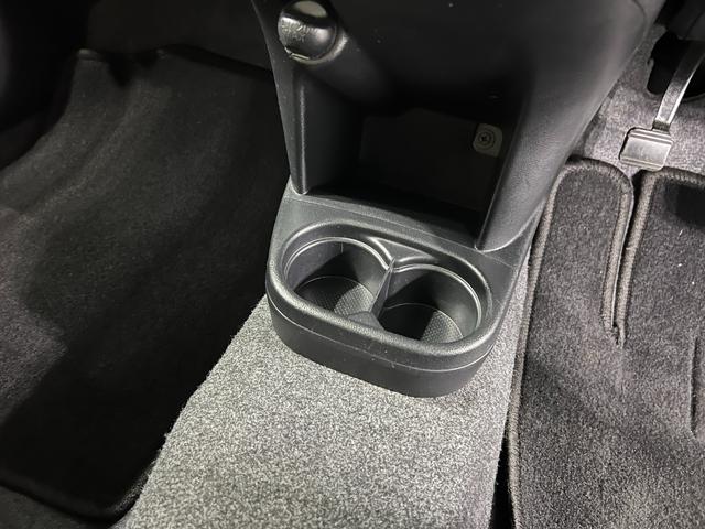 ミラココアココアプラスX 車検整備付/走行69065キロ/フロアマット1年保証距離無制限 走行距離69065キロ 車検整備付 フロアマット 助手席エアバッグ アイドリングストップ ドリンクホルダー オートエアコン(埼玉県)の中古車