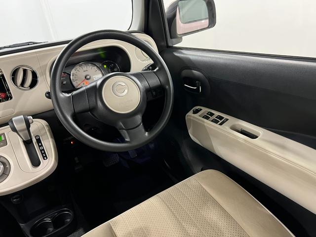 ミラココアココアプラスX 車検整備付/走行69065キロ/フロアマット1年保証距離無制限 走行距離69065キロ 車検整備付 フロアマット 助手席エアバッグ アイドリングストップ ドリンクホルダー オートエアコン(埼玉県)の中古車