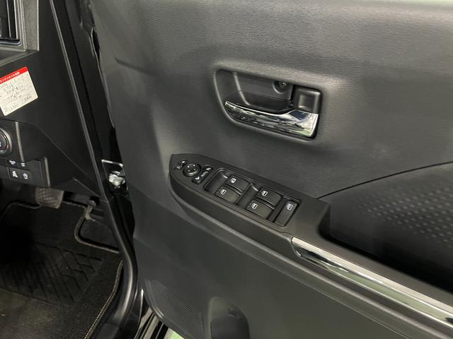 タントカスタムRS 走行11742キロ/両側電動スライドドア一年保証・走行距離無制限 サイドエアバック クリアランスソナー オートマチックハイビーム オートライト LEDヘッドライト ベンチシート シートヒーター(埼玉県)の中古車