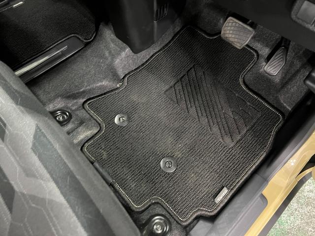 タントファンクロスターボ 走行24371キロ/純正ナビ/ドラレコ1年保証距離無制限 走行距離24371キロ 純正フルセグナビ パノラマモニター ドラレコ 純正マット サイドエアバッグ LEDヘッドランプ シートヒーター 両側電動スライドドア 電動パーキングブレーキ(埼玉県)の中古車