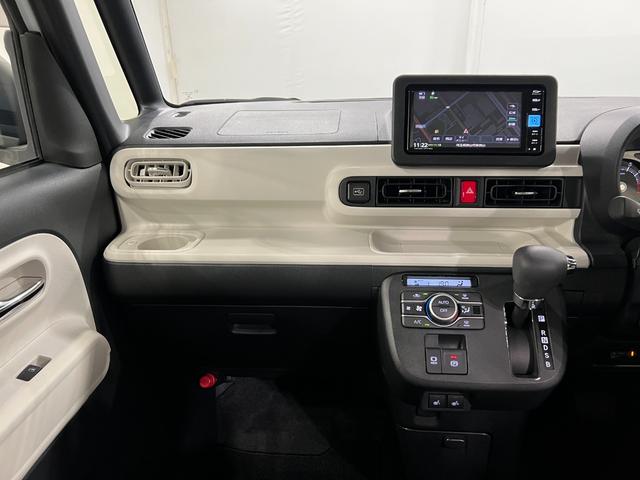 ムーヴキャンバスストライプスＧ　走行３１３０キロ／フルセグナビ／全周囲カメラＢｌｕｅｔｏｏｔｈ　ＥＴＣ　ドラレコ　クリアランスソナー　オートライト　ＬＥＤヘッドライト　シートヒーター　両側電動スライドドア　１年保証・走行距離無制限（東京都）の中古車