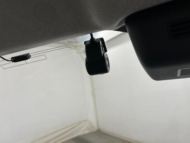 ムーヴキャンバスストライプスＧ　走行３１３０キロ／フルセグナビ／全周囲カメラＢｌｕｅｔｏｏｔｈ　ＥＴＣ　ドラレコ　クリアランスソナー　オートライト　ＬＥＤヘッドライト　シートヒーター　両側電動スライドドア　１年保証・走行距離無制限（東京都）の中古車