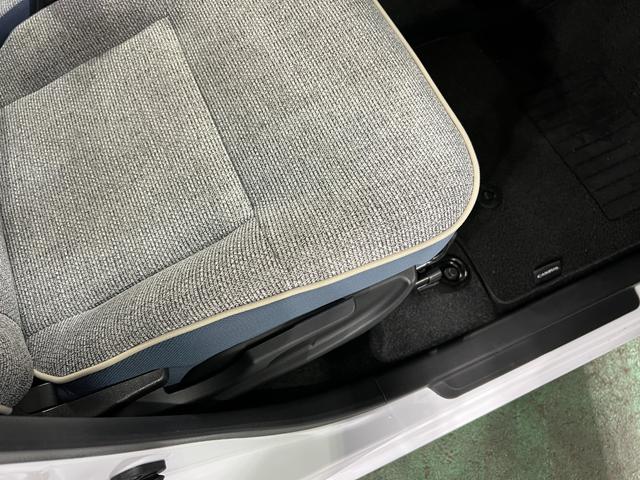 ムーヴキャンバスストライプスＧ　走行３１３０キロ／フルセグナビ／全周囲カメラＢｌｕｅｔｏｏｔｈ　ＥＴＣ　ドラレコ　クリアランスソナー　オートライト　ＬＥＤヘッドライト　シートヒーター　両側電動スライドドア　１年保証・走行距離無制限（東京都）の中古車
