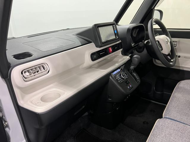 ムーヴキャンバスストライプスＧ　走行３１３０キロ／フルセグナビ／全周囲カメラＢｌｕｅｔｏｏｔｈ　ＥＴＣ　ドラレコ　クリアランスソナー　オートライト　ＬＥＤヘッドライト　シートヒーター　両側電動スライドドア　１年保証・走行距離無制限（東京都）の中古車