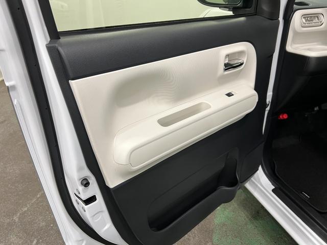 ムーヴキャンバスストライプスＧ　走行３１３０キロ／フルセグナビ／全周囲カメラＢｌｕｅｔｏｏｔｈ　ＥＴＣ　ドラレコ　クリアランスソナー　オートライト　ＬＥＤヘッドライト　シートヒーター　両側電動スライドドア　１年保証・走行距離無制限（東京都）の中古車