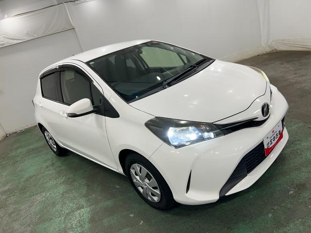 ヴィッツＦ　走行４３２４０キロ／車検整備付／ワンセグナビ１年保証・走行距離無制限　助手席エアバック　ＥＴＣ　純正カーペットマット　ブルートゥース　ドラレコ　ＬＥＤヘッドライト（埼玉県）の中古車