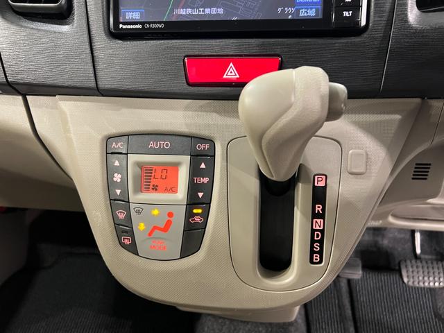 ムーヴL 走行100897キロ/フルセグナビ/ETC1年保証・走行距離無制限 助手席エアバック 純正カーペットマット ブルートゥース DVD再生 ベンチシート アイドリングストップ(埼玉県)の中古車