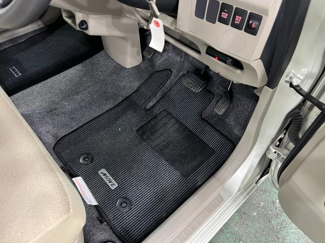 ムーヴL 走行100897キロ/フルセグナビ/ETC1年保証・走行距離無制限 助手席エアバック 純正カーペットマット ブルートゥース DVD再生 ベンチシート アイドリングストップ(埼玉県)の中古車