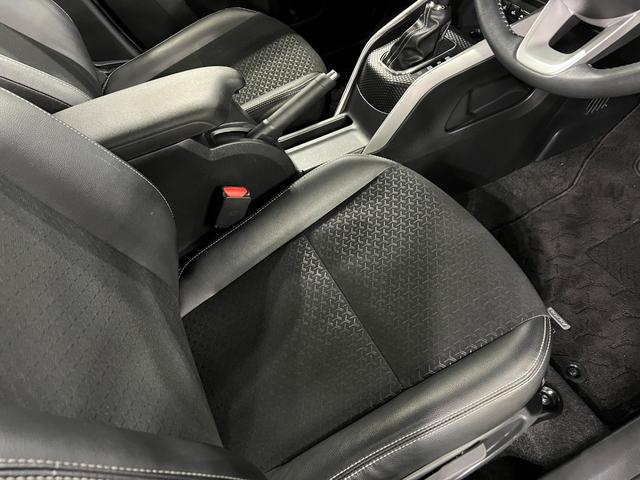 ロッキープレミアム 走行29152キロ/車検整備付/9インチナビ1年保証・走行距離無制限 ブルートゥース ETC 全周囲カメラ ドラレコ サイドエアバック クリアランスソナー オートマチックハイビーム オートライト LEDヘッドライト シートヒーター(埼玉県)の中古車