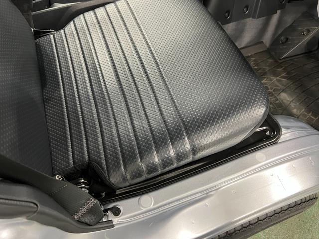 ハイゼットトラックスタンダード 走行32499キロ/クリアランスソナー/幌1年保証・走行距離無制 オートライト アイドリングストップ 助手席エアバック 純正カーペットマット CVT 2WD 板キー(埼玉県)の中古車