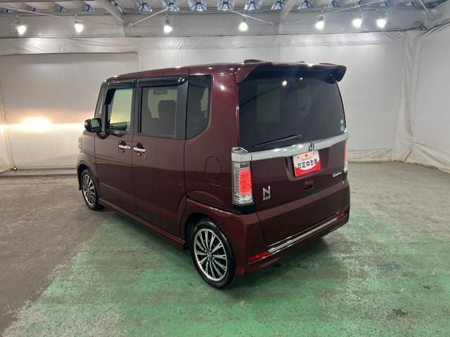 N−BOXカスタムG ターボSSパッケージ 車検整備付/走行12296キロ1年保証距離無制限 走行距離12296キロ フルセグナビ バックカメラ ブルートゥース 純正マット サイドエアバッグ オートライト シートヒーター 両側電動スライドドア 電動格納式ドアミラー(埼玉県)の中古車