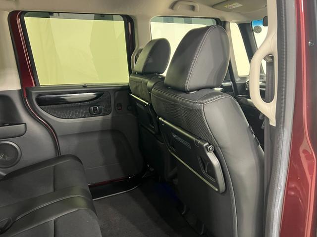 N−BOXカスタムG ターボSSパッケージ 車検整備付/走行12296キロ1年保証距離無制限 走行距離12296キロ フルセグナビ バックカメラ ブルートゥース 純正マット サイドエアバッグ オートライト シートヒーター 両側電動スライドドア 電動格納式ドアミラー(埼玉県)の中古車