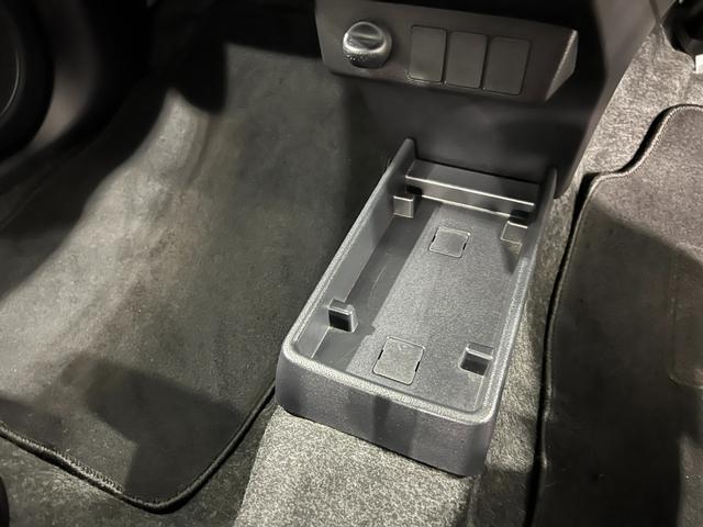 ミライースL SAIII 走行12685キロ/ワンセグナビ/ソナー1年保証距離無制限 走行距離12685キロ ワンセグナビ DVD再生 フロアマット 助手席エアバッグ クリアランスソナー オートマチックハイビーム アイドリングストップ(埼玉県)の中古車
