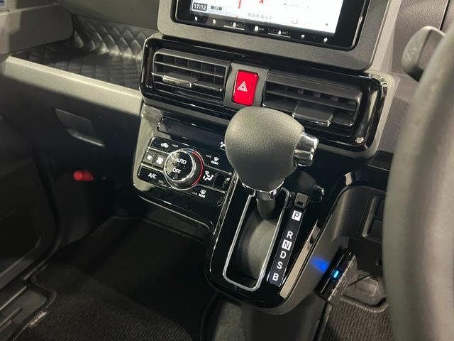 タントカスタムＸ　車検整備付／走行１３８５０キロ／フルセグナビ１年保証距離無制限　走行距離１３８５０キロ　フルセグナビ　ブルートゥース　純正マット　サイドエアバッグ　ＬＥＤヘッドランプ　アイドリングストップ　両側電動スライドドア　オート格納式ドアミラー（埼玉県）の中古車