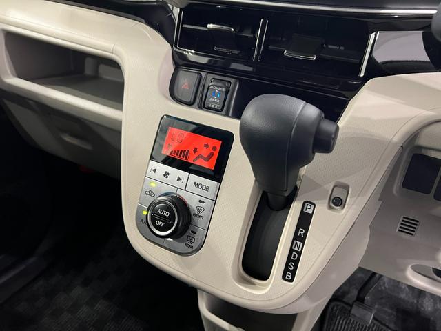 ムーヴXリミテッドII SAIII 車検整備付/ナビ/ドラレコ1年保証距離無制限 走行距離5418キロ 車検整備付 フルセグナビ バックカメラ ドラレコ 純正マット LEDヘッドランプ アイドリングストップ シートヒーター 電動格納式ドアミラー(埼玉県)の中古車