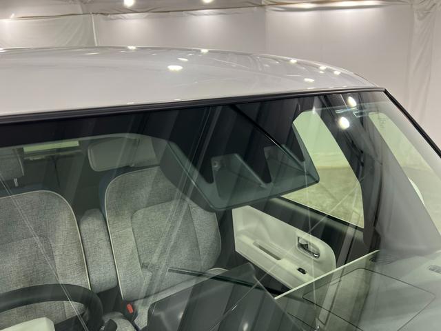 ムーヴキャンバスストライプスＧ　走行５５４５キロ／ＬＥＤヘッドランプ／マット１年保証距離無制限　走行距離５５４５キロ　純正マット　サイドエアバッグ　ＬＥＤヘッドランプ　アイドリングストップ　シートヒーター　両側電動スライドドア　オート格納式ドアミラー　電動パーキングブレーキ（埼玉県）の中古車