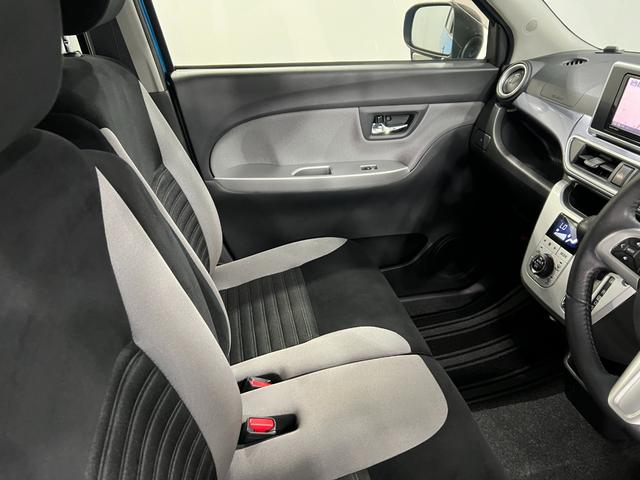 キャストアクティバG ターボ SAII 車検整備付/ナビ/Bカメラ1年保証距離無制限 走行距離66599キロ フルセグナビ バックカメラ ブルートゥース 純正マット オートライト LEDヘッドランプ アイドリングストップ オート格納式ドアミラー キーフリー(埼玉県)の中古車