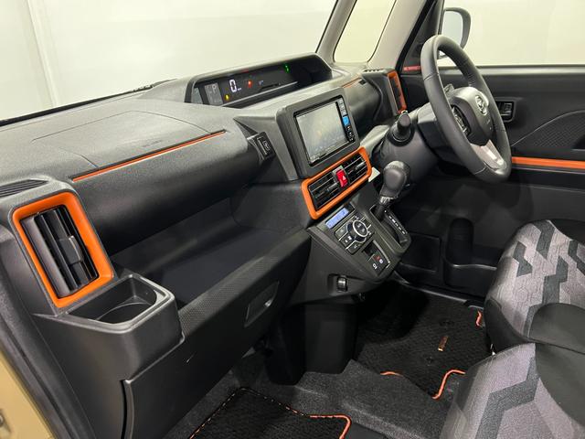 タントファンクロスターボ 走行21652キロ/純正ナビ/Bカメラ1年保証距離無制限 走行距離21652キロ 純正フルセグナビ バックカメラ ブルートゥース 純正マット サイドエアバッグ LEDヘッドランプ アイドリングストップ シートヒーター 両側電動スライドドア(埼玉県)の中古車