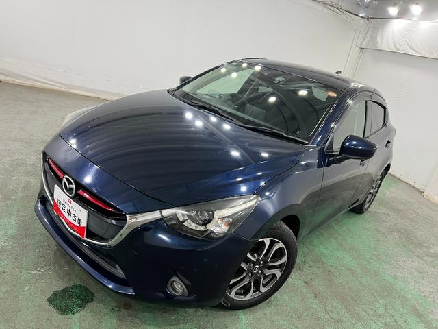 デミオXDツーリング 軽油/走行45951キロ/ナビ/バックカメラ1年保証距離無制限 走行距離45951キロ フルセグナビ バックカメラ ブルートゥース 純正マット サイドエアバッグ LEDヘッドランプ アイドリングストップ シートヒーター(埼玉県)の中古車