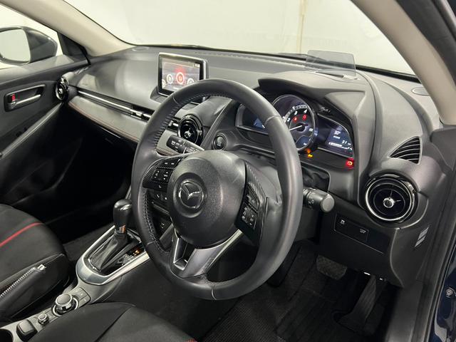 デミオXDツーリング 軽油/走行45951キロ/ナビ/バックカメラ1年保証距離無制限 走行距離45951キロ フルセグナビ バックカメラ ブルートゥース 純正マット サイドエアバッグ LEDヘッドランプ アイドリングストップ シートヒーター(埼玉県)の中古車