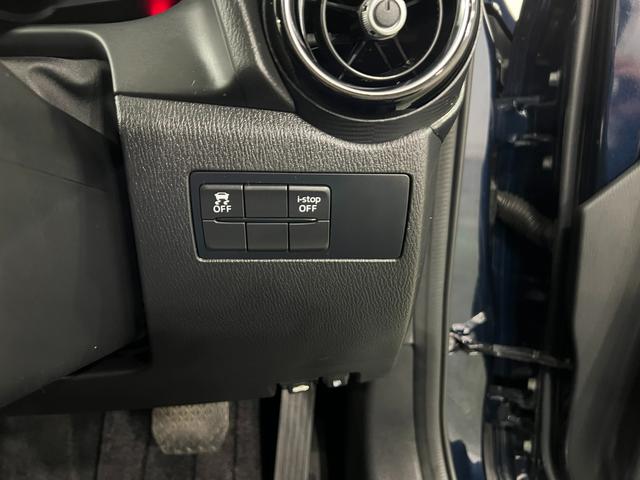 デミオXDツーリング 軽油/走行45951キロ/ナビ/バックカメラ1年保証距離無制限 走行距離45951キロ フルセグナビ バックカメラ ブルートゥース 純正マット サイドエアバッグ LEDヘッドランプ アイドリングストップ シートヒーター(埼玉県)の中古車