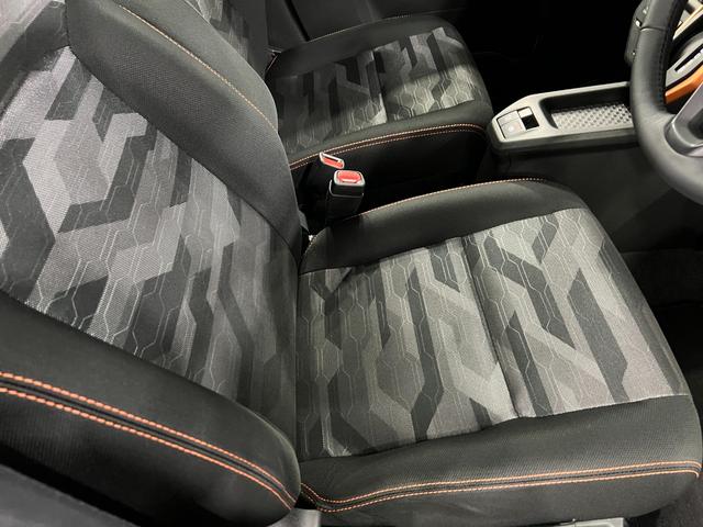 タフトＧ　走行７３６８２キロ／フルセグナビ／バックカメラ／ＥＴＣ１年保証・走行距離無制限　ブルートゥース　ドラレコ　助手席エアバック　サイドエアバック　クリアランスソナー　オートライト　ＬＥＤヘッドライト　シートヒーター　アイドリングストップ（埼玉県）の中古車