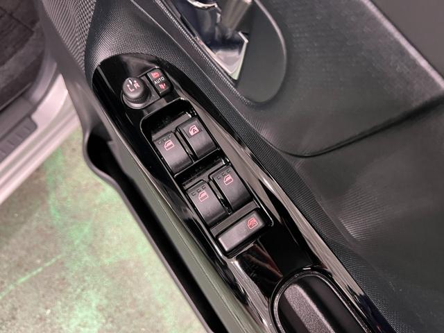 ムーヴキャンバスＧブラックインテリアＶＳ　ＳＡIII　純正ナビ／ドラレコ１年保証距離無制限　走行距離１５６２８キロ　純正フルセグナビ　パノラマモニター　ドラレコ　純正マット　サイドエアバッグ　ＬＥＤヘッドランプ　アイドリングストップ　シートヒーター　両側電動スライドドア（埼玉県）の中古車