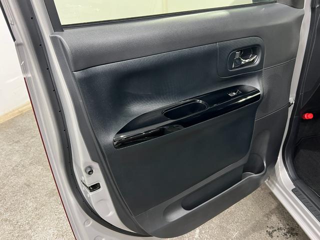 ムーヴキャンバスGブラックインテリアVS SAIII 車検整備付/純正ナビ1年保証距離無制限 走行13150キロ 純正フルセグナビ パノラマモニター ブルートゥース 純正マット サイドエアバッグ LEDヘッドランプ アイドリングストップ シートヒーター 両側電動スライドドア(埼玉県)の中古車