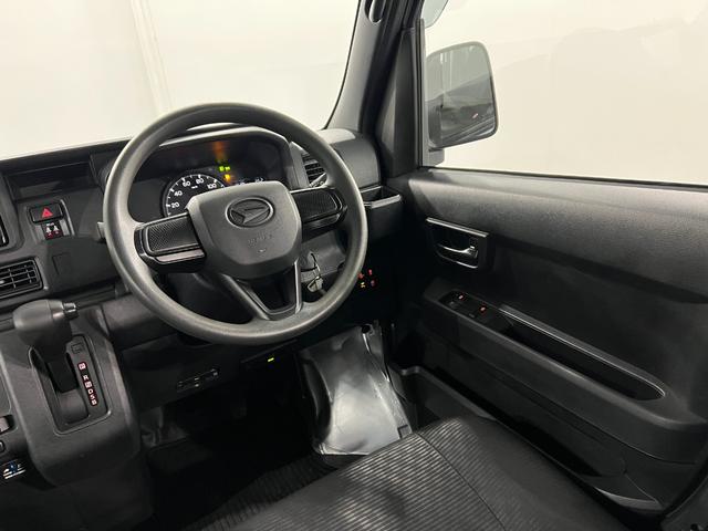 ハイゼットカーゴDX 走行29646キロ/車検整備付/ナビ/バックカメラ1年保証・走行距離無制限 ブルートゥース DVD ドラレコ ETC クリアランスソナー オートライト アイドリングストップ(埼玉県)の中古車
