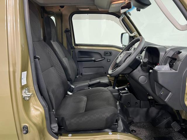 ハイゼットトラックジャンボエクストラ 9型ディスプレイオーディオ/ドラレコ1年保証距離無制限 走行距離34061キロ ディスプレイオーディオ バックカメラ ドラレコ 純正マット LEDヘッドランプ アイドリングストップ 電動格納式ドアミラー LED荷台作業灯 キーフリー(埼玉県)の中古車