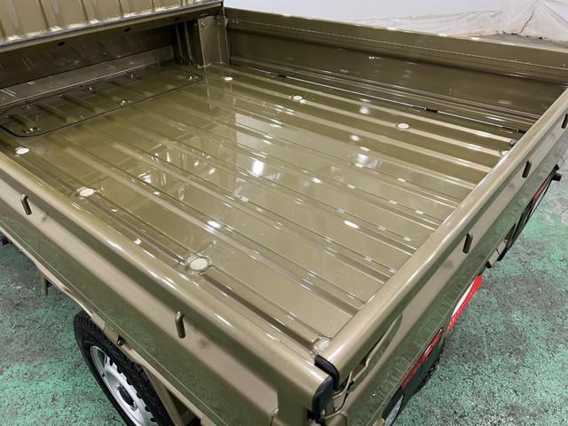 ハイゼットトラックジャンボエクストラ 9型ディスプレイオーディオ/ドラレコ1年保証距離無制限 走行距離34061キロ ディスプレイオーディオ バックカメラ ドラレコ 純正マット LEDヘッドランプ アイドリングストップ 電動格納式ドアミラー LED荷台作業灯 キーフリー(埼玉県)の中古車