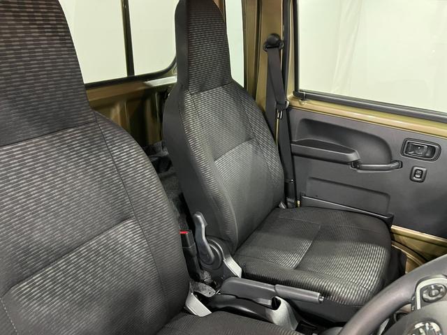 ハイゼットトラックジャンボエクストラ 9型ディスプレイオーディオ/ドラレコ1年保証距離無制限 走行距離34061キロ ディスプレイオーディオ バックカメラ ドラレコ 純正マット LEDヘッドランプ アイドリングストップ 電動格納式ドアミラー LED荷台作業灯 キーフリー(埼玉県)の中古車