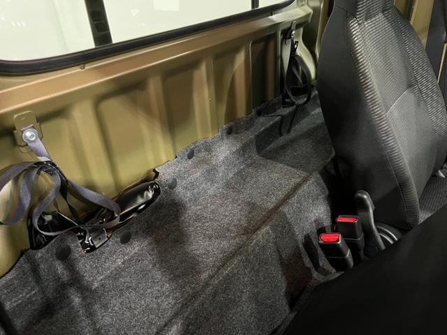 ハイゼットトラックジャンボエクストラ 9型ディスプレイオーディオ/ドラレコ1年保証距離無制限 走行距離34061キロ ディスプレイオーディオ バックカメラ ドラレコ 純正マット LEDヘッドランプ アイドリングストップ 電動格納式ドアミラー LED荷台作業灯 キーフリー(埼玉県)の中古車