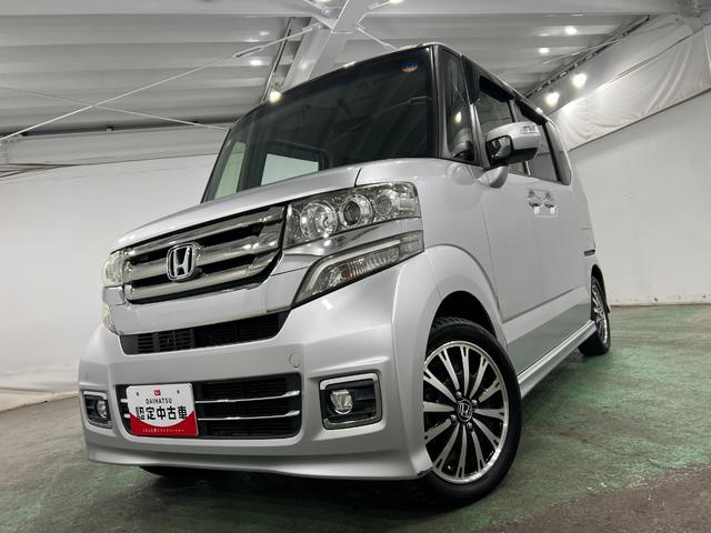 Ｎ−ＢＯＸカスタムＧ・ターボＬパッケージ　走行６３２９６キロ／ナビ／Ｂカメラ１年保証距離無制限　走行距離６３２９２キロ　フルセグナビ　バックカメラ　ブルートゥース　純正マット　サイドエアバッグ　ＬＥＤヘッドランプ　両側電動スライドドア（埼玉県）の中古車