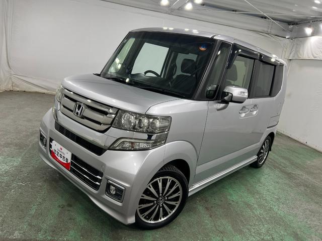 Ｎ−ＢＯＸカスタムＧ・ターボＬパッケージ　走行６３２９６キロ／ナビ／Ｂカメラ１年保証距離無制限　走行距離６３２９２キロ　フルセグナビ　バックカメラ　ブルートゥース　純正マット　サイドエアバッグ　ＬＥＤヘッドランプ　両側電動スライドドア（埼玉県）の中古車