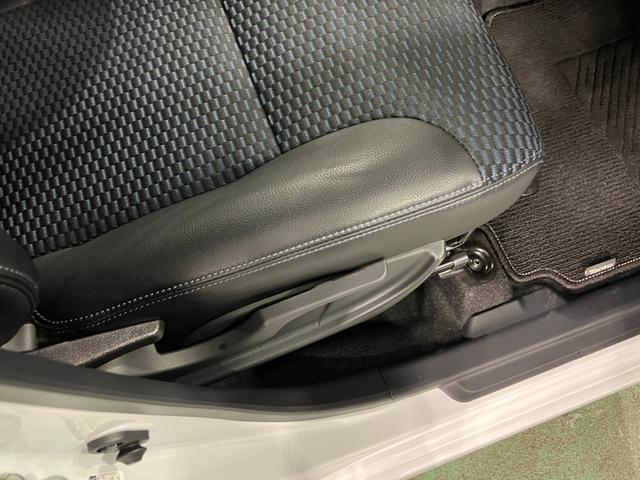 タントカスタムX 走行13680キロ/フルセグナビ/バックカメラ1年保証・走行距離無制限 ブルートゥース DVD サイドエアバック クリアランスソナー オートマチックハイビーム オートライト LEDヘッドライト ベンチシート シートヒーター 両側電動スライドドア(埼玉県)の中古車