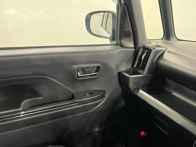 タントカスタムX 走行13680キロ/フルセグナビ/バックカメラ1年保証・走行距離無制限 ブルートゥース DVD サイドエアバック クリアランスソナー オートマチックハイビーム オートライト LEDヘッドライト ベンチシート シートヒーター 両側電動スライドドア(埼玉県)の中古車