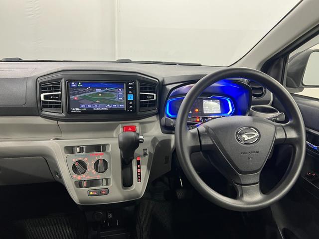 ミライースX SAIII 走行8404キロ/フルセグナビ/バックカメラ1年保証・走行距離無制限 走行キロ 助手席エアバック オートライト オートマチックハイビーム クリアランスソナー アイドリングストップ(埼玉県)の中古車