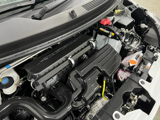 ミライースX SAIII 走行8404キロ/フルセグナビ/バックカメラ1年保証・走行距離無制限 走行キロ 助手席エアバック オートライト オートマチックハイビーム クリアランスソナー アイドリングストップ(埼玉県)の中古車