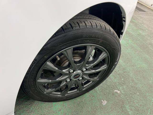 ミライースX SAIII 走行8404キロ/フルセグナビ/バックカメラ1年保証・走行距離無制限 走行キロ 助手席エアバック オートライト オートマチックハイビーム クリアランスソナー アイドリングストップ(埼玉県)の中古車
