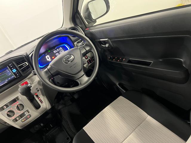 ミライースX SAIII 走行8404キロ/フルセグナビ/バックカメラ1年保証・走行距離無制限 走行キロ 助手席エアバック オートライト オートマチックハイビーム クリアランスソナー アイドリングストップ(埼玉県)の中古車