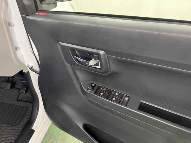 ミライースX SAIII 走行8404キロ/フルセグナビ/バックカメラ1年保証・走行距離無制限 走行キロ 助手席エアバック オートライト オートマチックハイビーム クリアランスソナー アイドリングストップ(埼玉県)の中古車